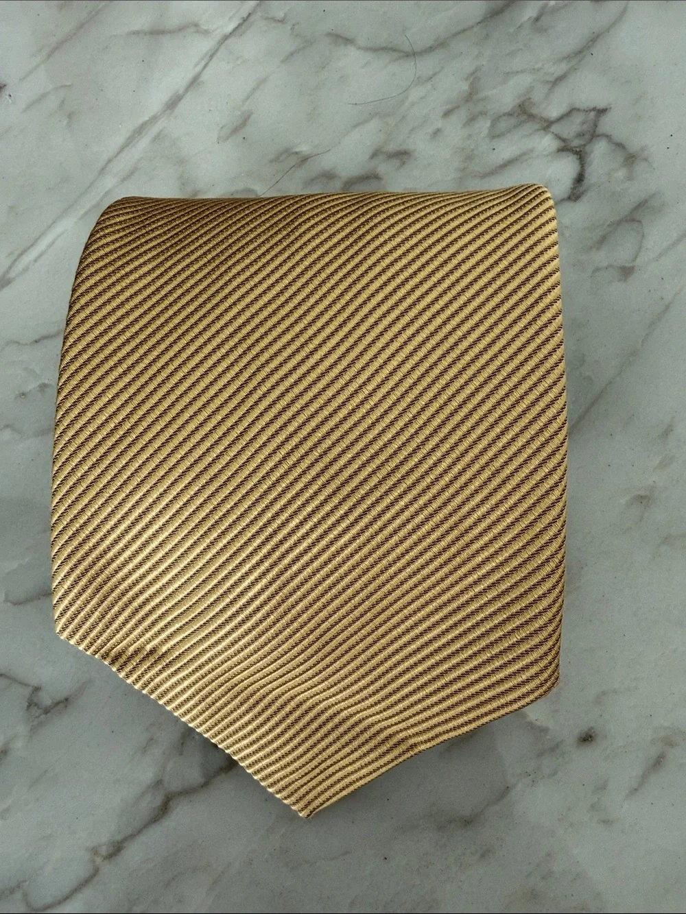 Robert Talbott Classic Men's Gold Diagonal Stripe Tie